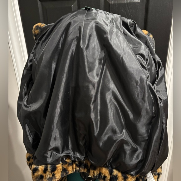 Wild Fable leopard faux fur jacket - Picture 12 of 15